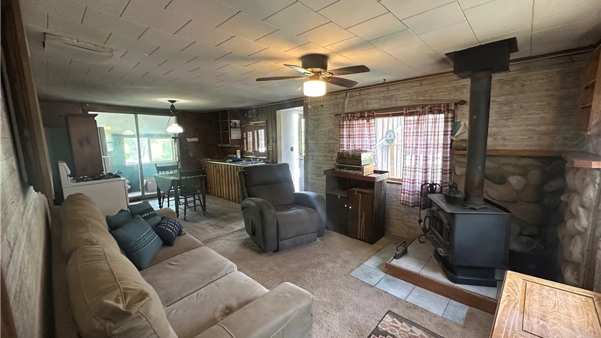 Property at 86 Wildemere Drive, Java, NY 14009 9