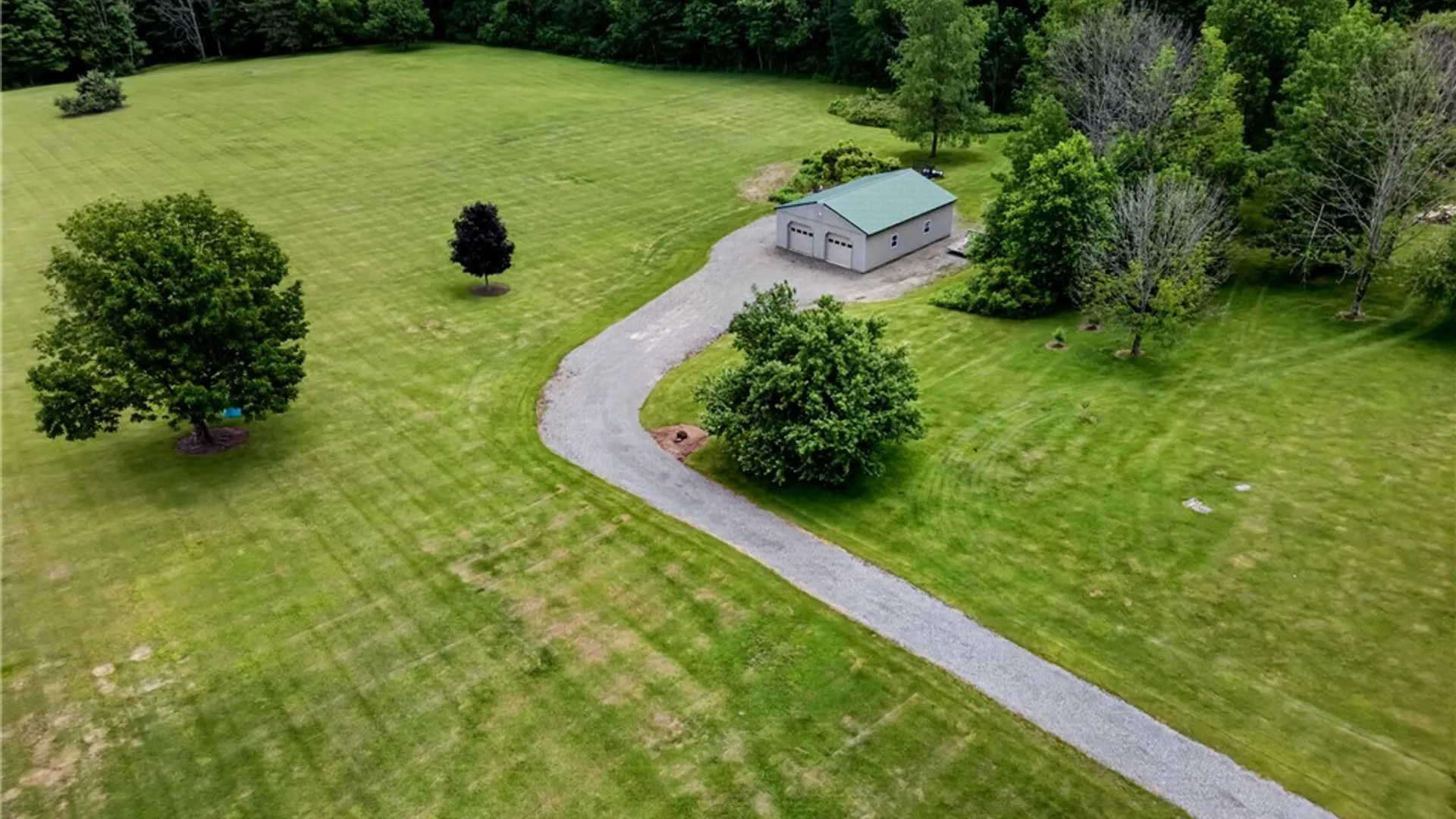Property at 2726 Gardner Rd, Pompey, NY 13063 42