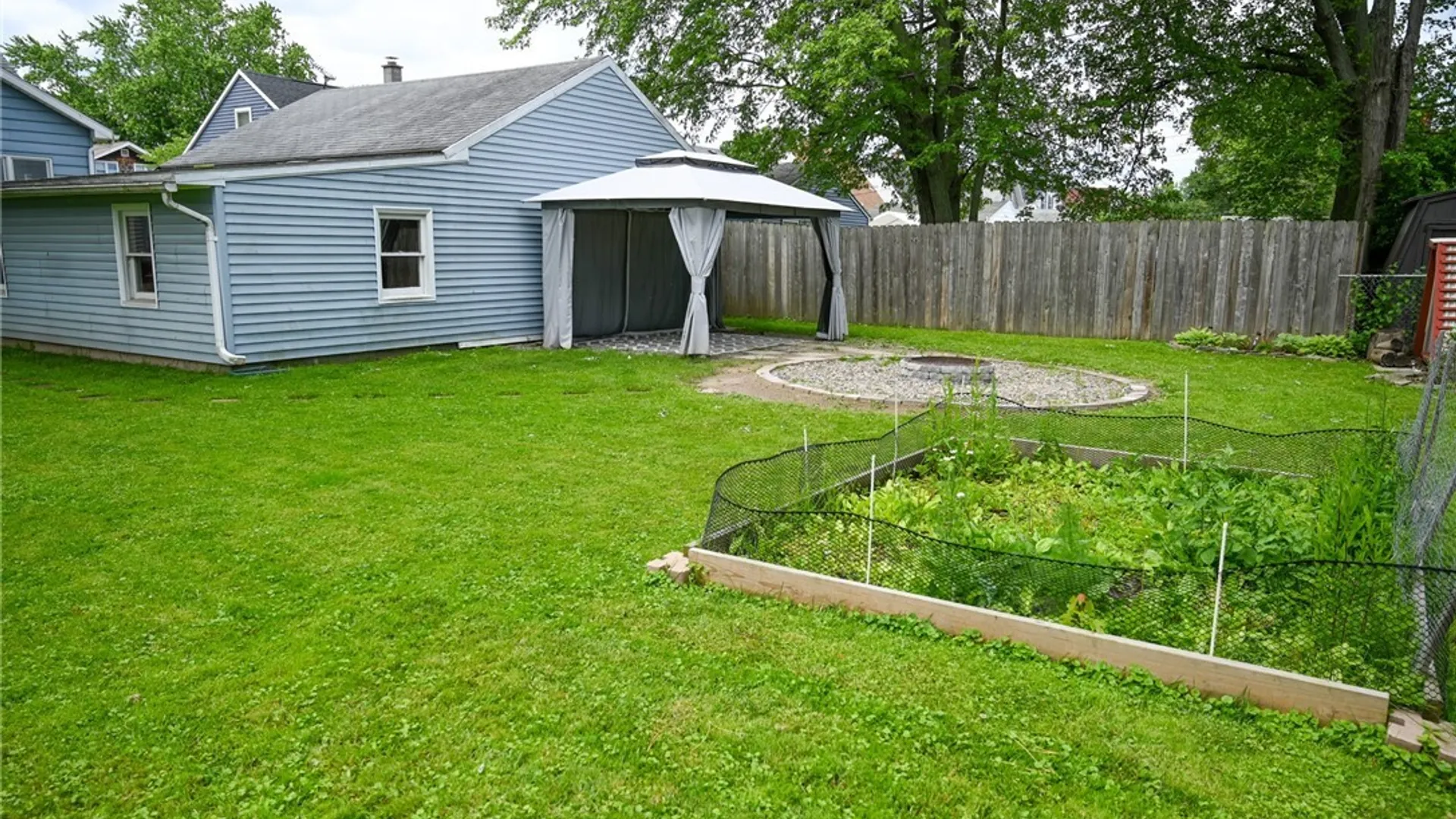 Property at 100 Moulton Avenue, Tonawanda, NY 14223 31