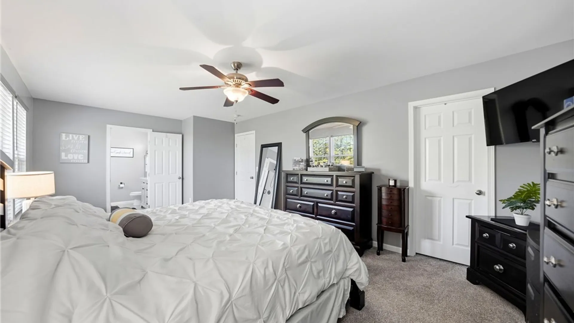 Property at 5789 Willow Creek Lane, Cambria, NY 14132 28