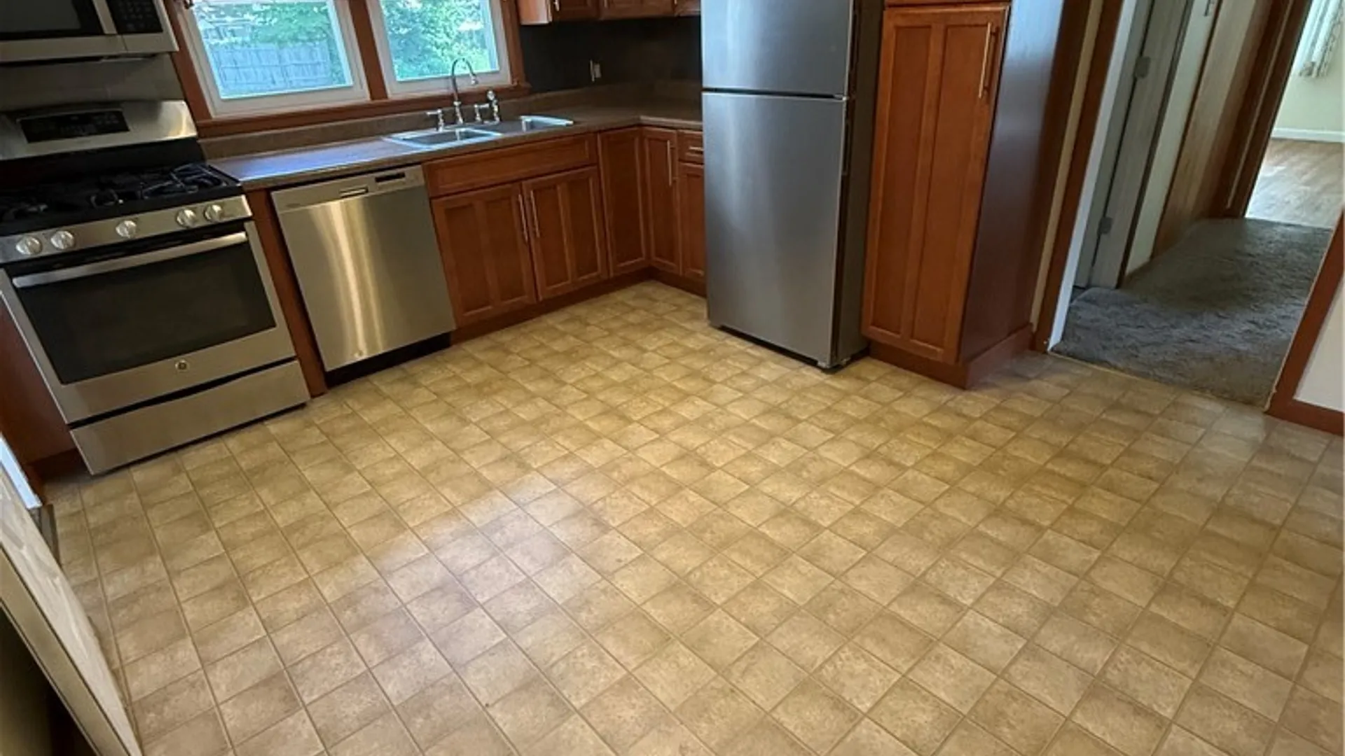 Property at 7124 Buckley Road, Salina, NY 13088 12
