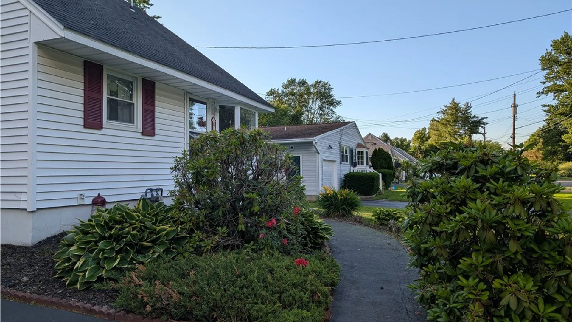 Property at 112 Pinewood Drive, Clay, NY 13090 3