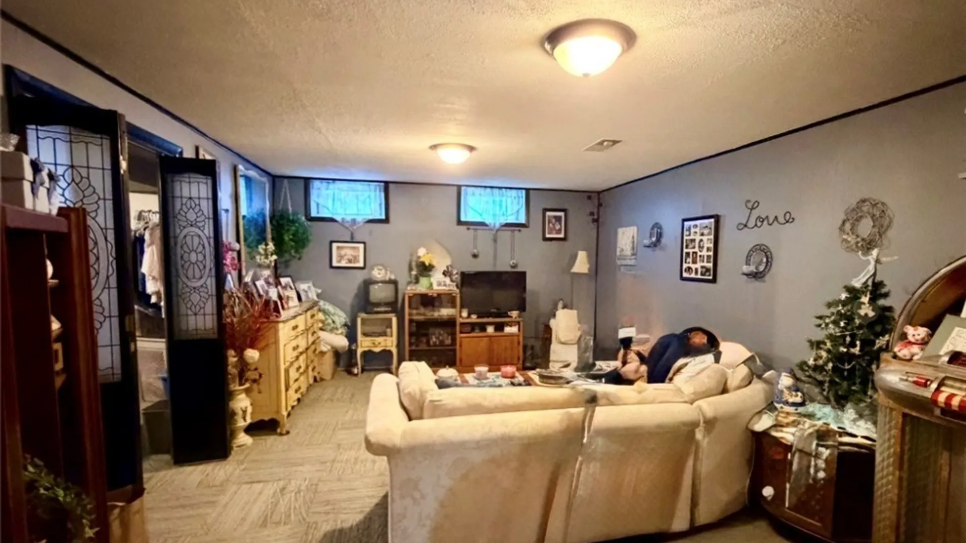 Property at 606 Berwick Road, Salina, NY 13208 25