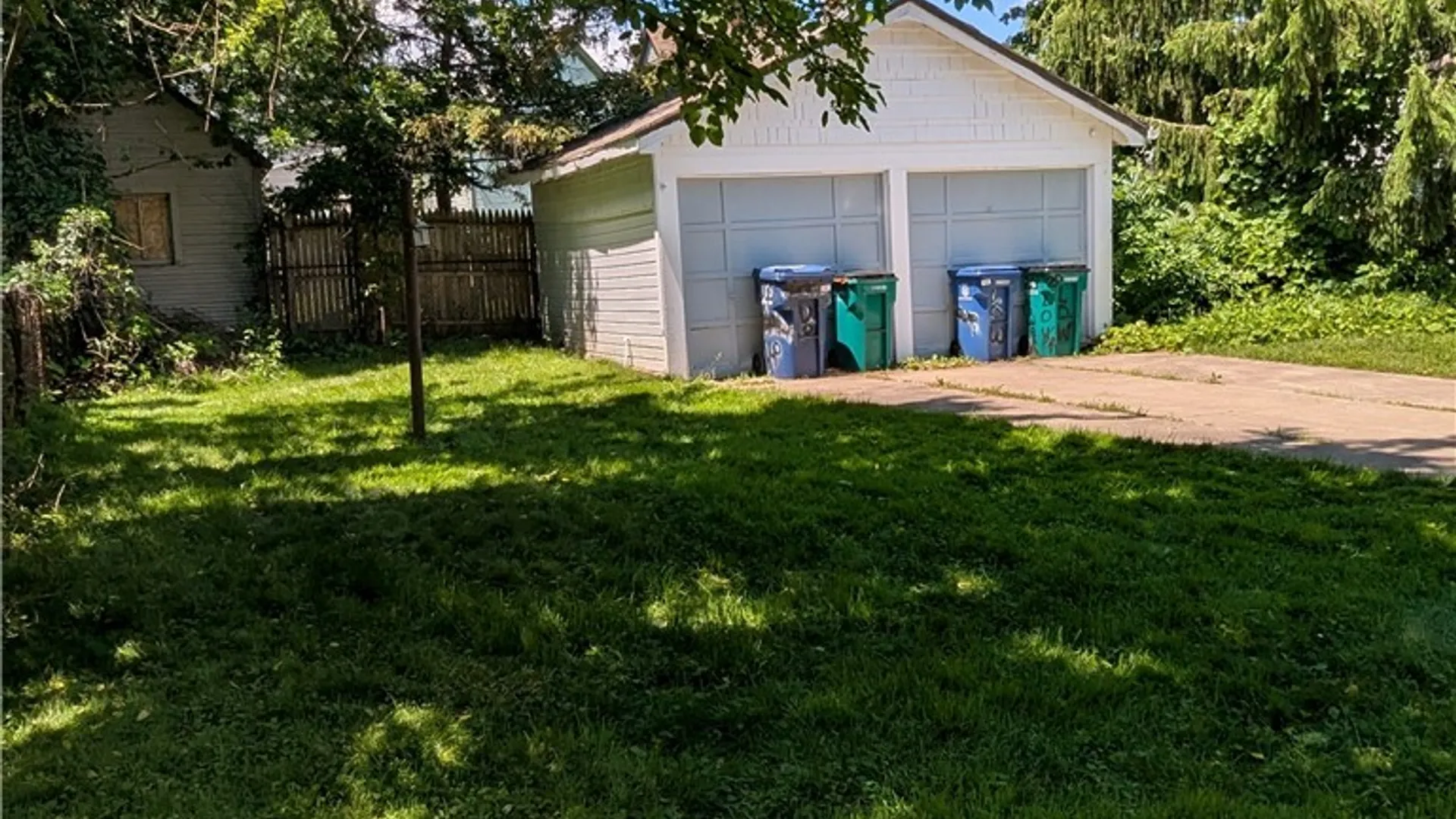 Property at 20 Richlawn Avenue, Buffalo, NY 14215 10