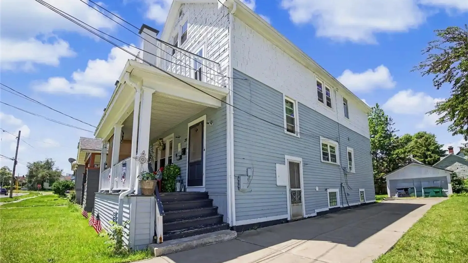 Property at 20 Richlawn Avenue, Buffalo, NY 14215 5