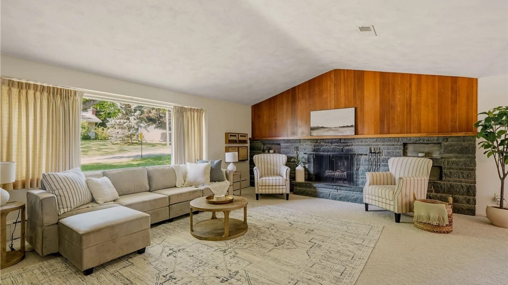 Property at 404 Sycamore Terrace, DeWitt, NY 13214 5