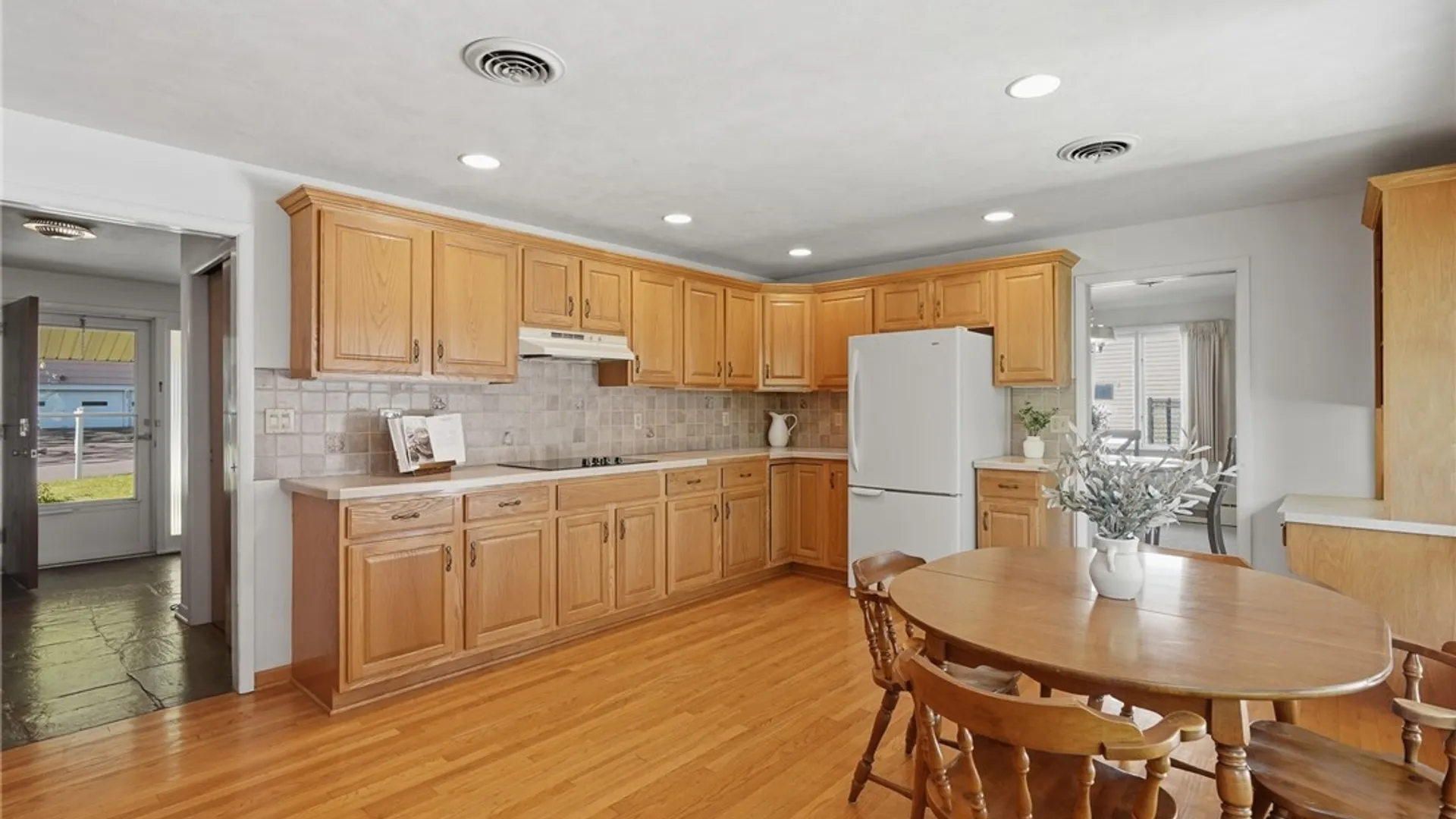 Property at 404 Sycamore Terrace, DeWitt, NY 13214 13