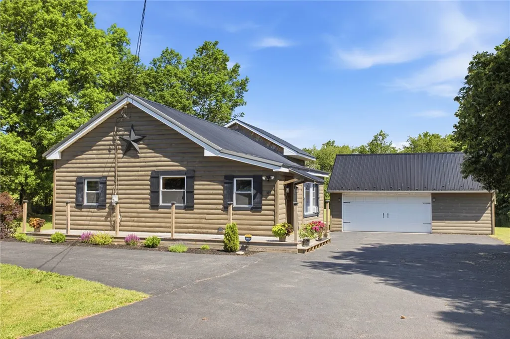 Property at 395 Akron Road, Pembroke, NY 14001