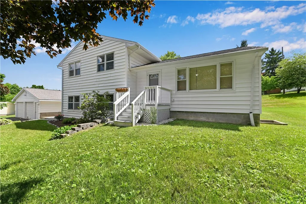 Property at 12 Orchard Lane, Milo, NY 14527