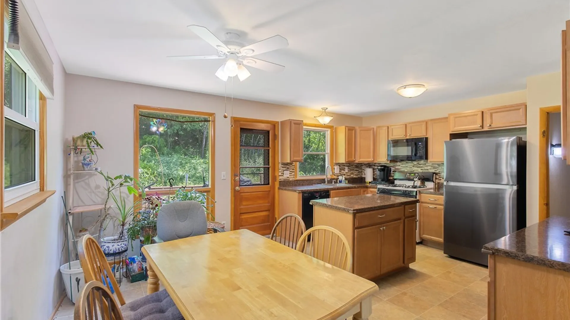 Property at 3659 Warners Road, Camillus, NY 13209 8
