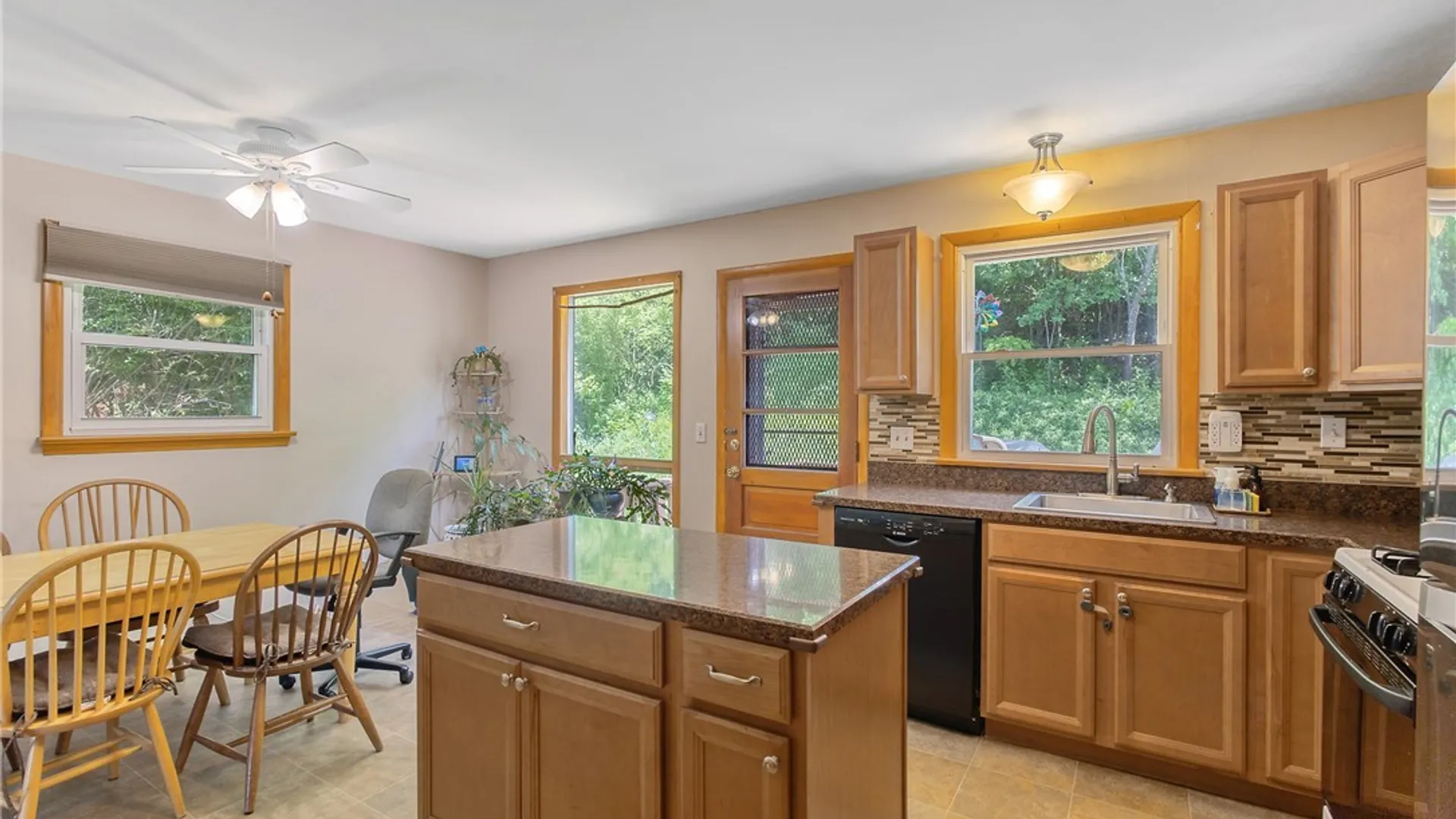 Property at 3659 Warners Road, Camillus, NY 13209 14