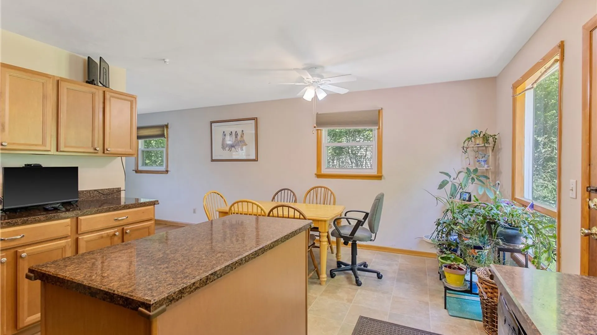 Property at 3659 Warners Road, Camillus, NY 13209 15