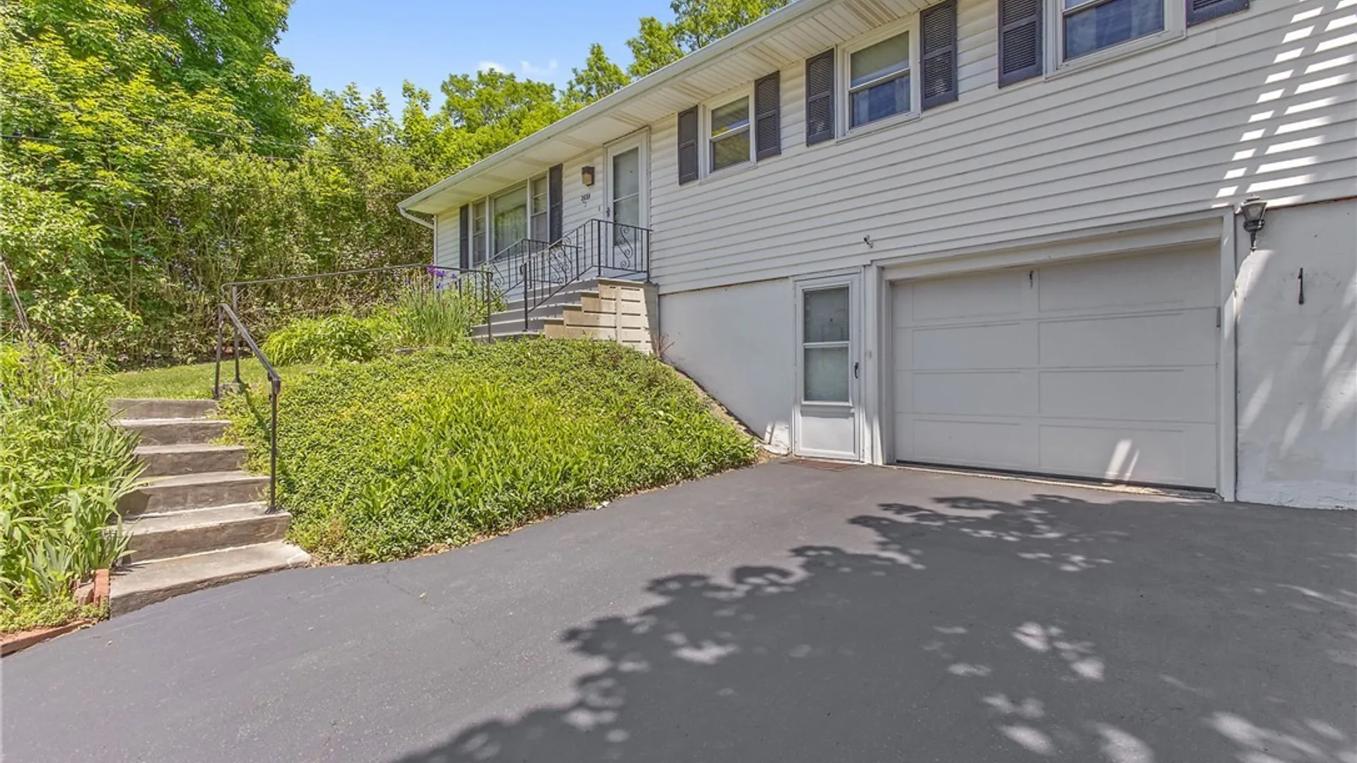 Property at 3659 Warners Road, Camillus, NY 13209 3