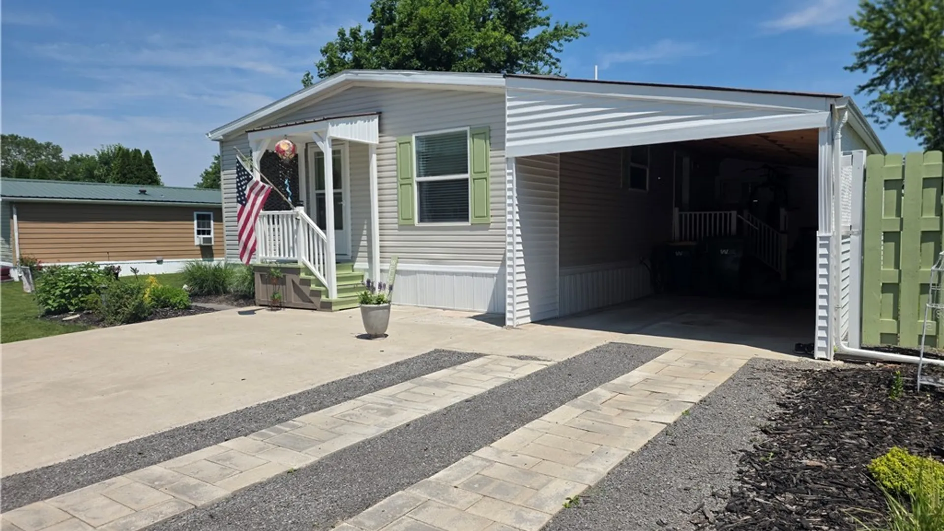 Property at 260 Sunset Drive, Clarendon, NY 14429 2