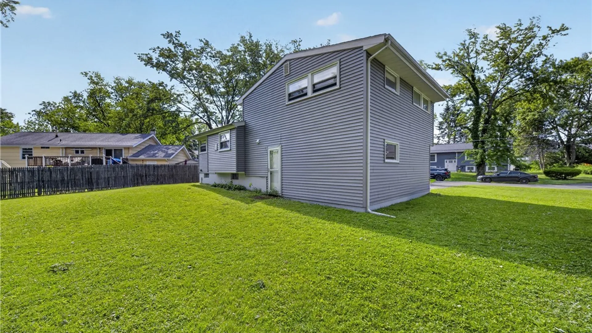 Property at 21 Limetree Lane, Clay, NY 13090 31
