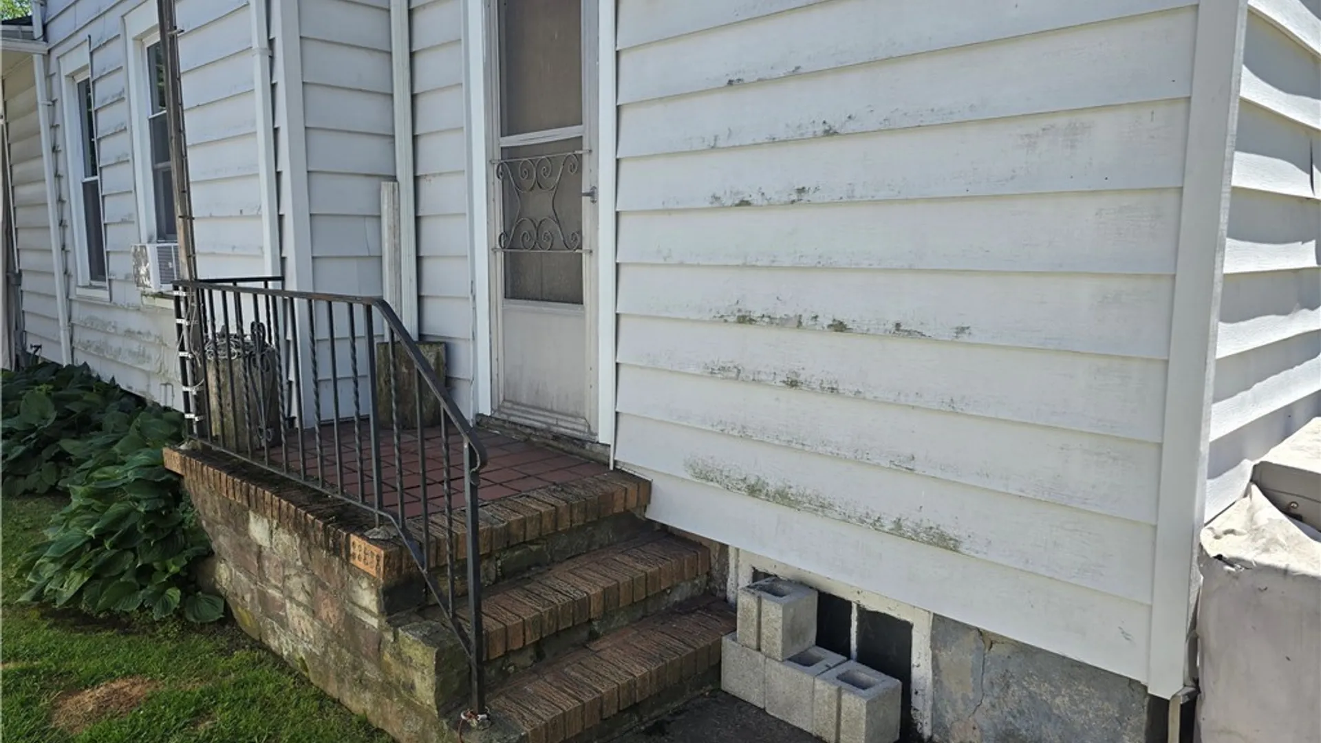 Property at 1002 West Avenue, Shelby, NY 14103 5