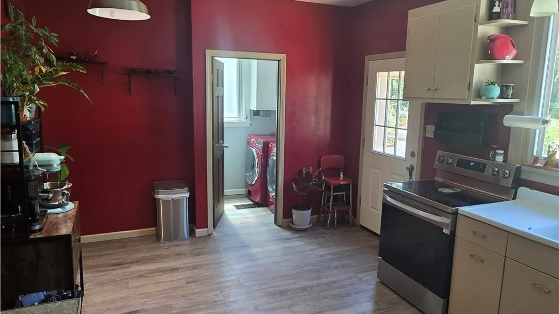 Property at 1002 West Avenue, Shelby, NY 14103 11