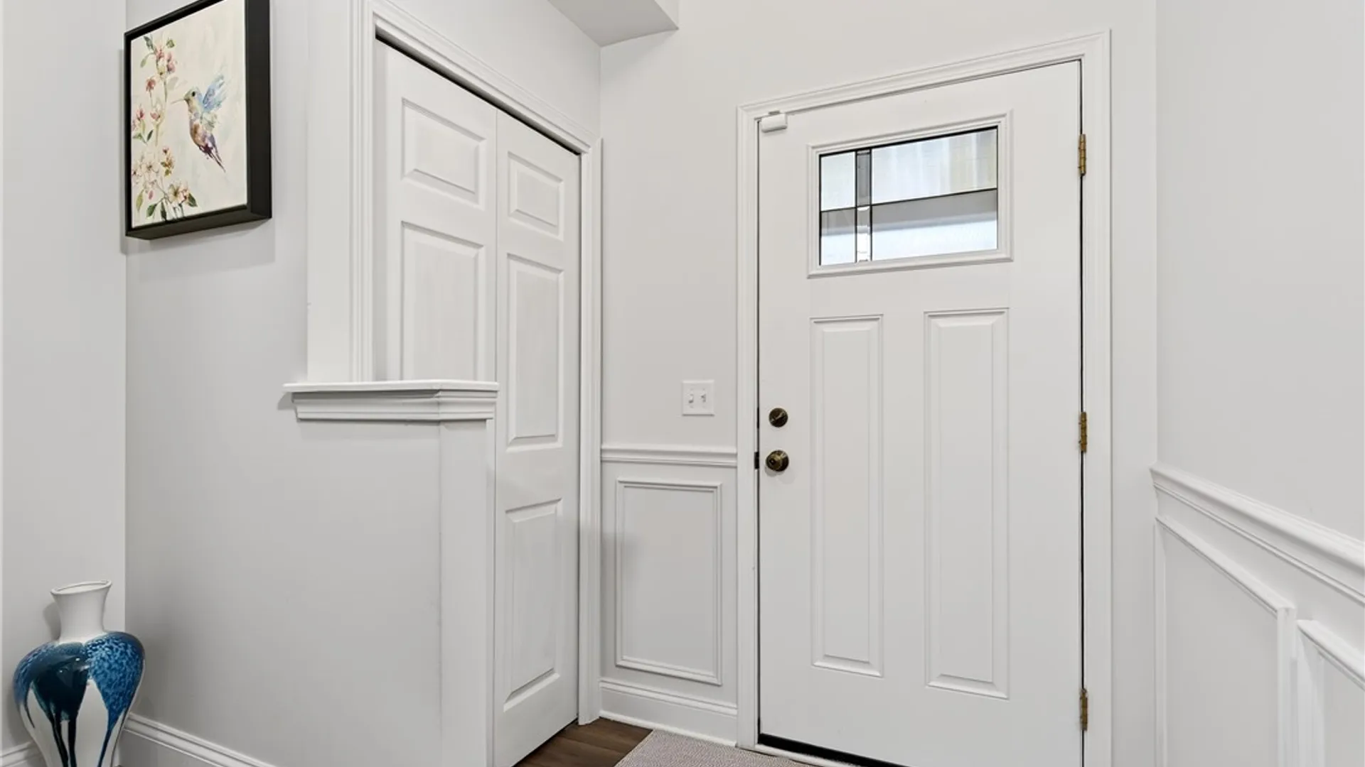 Property at 303 Carriage Lane, West Seneca, NY 14224 5