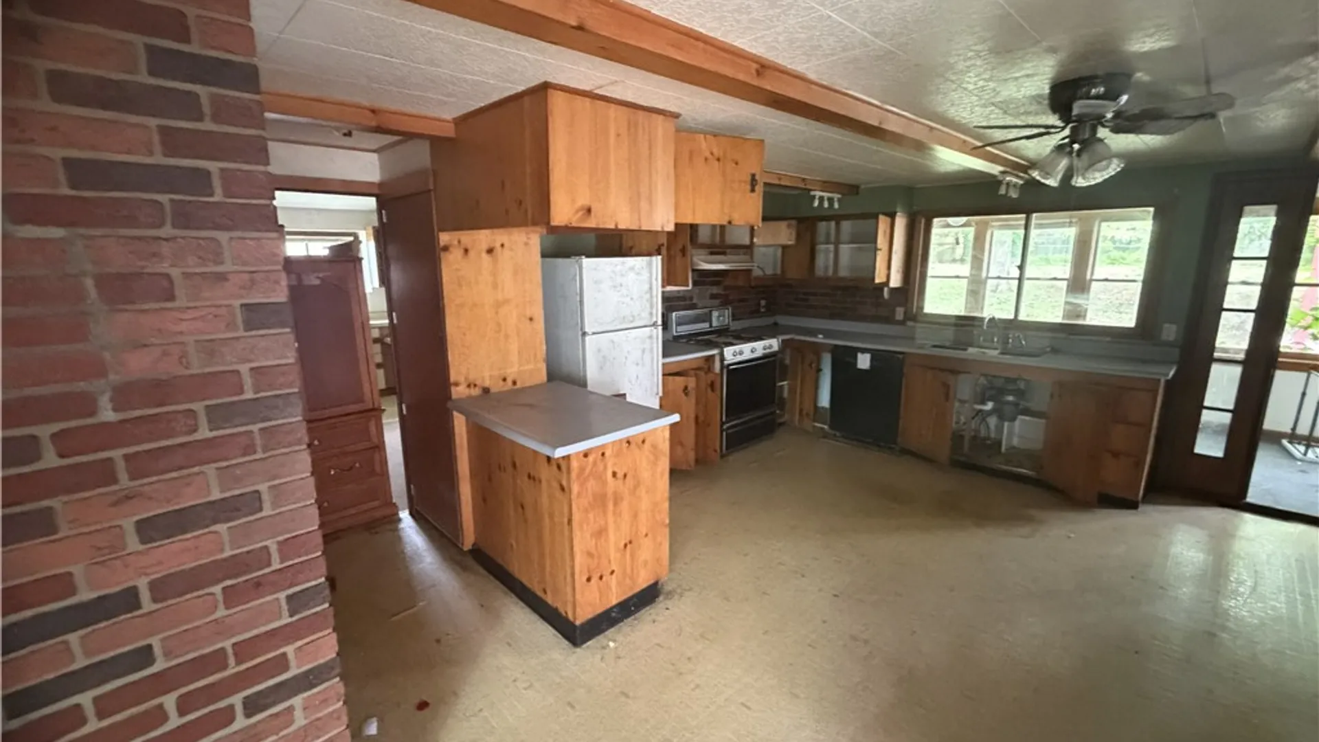 Property at 11 Mcmaster Street, Bath, NY 14810 12