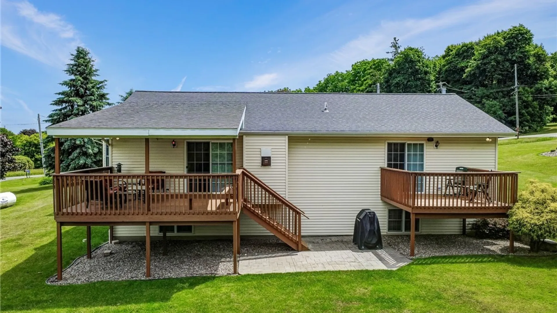 Property at 4868 Cambria Road, Cambria, NY 14094 3