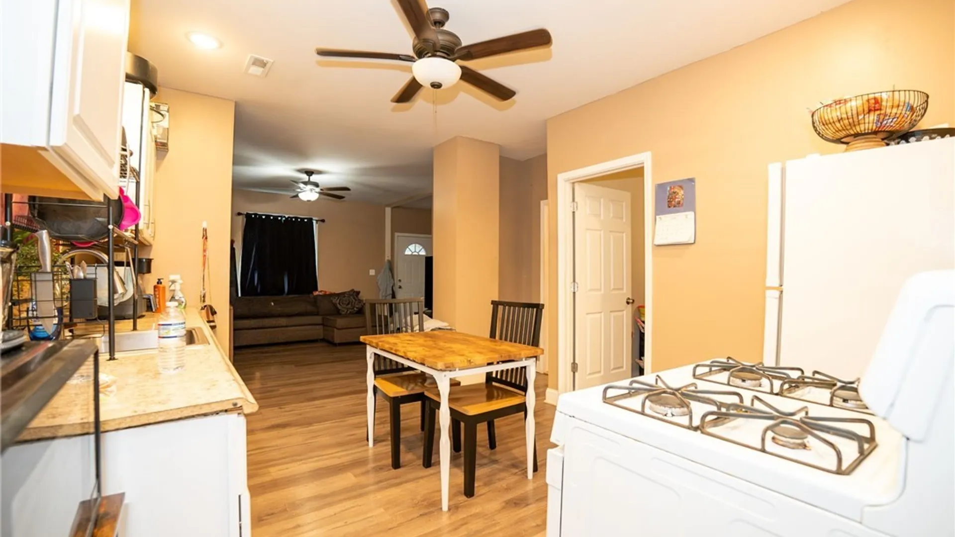 Property at 201 Weimar Street, Buffalo, NY 14206 6
