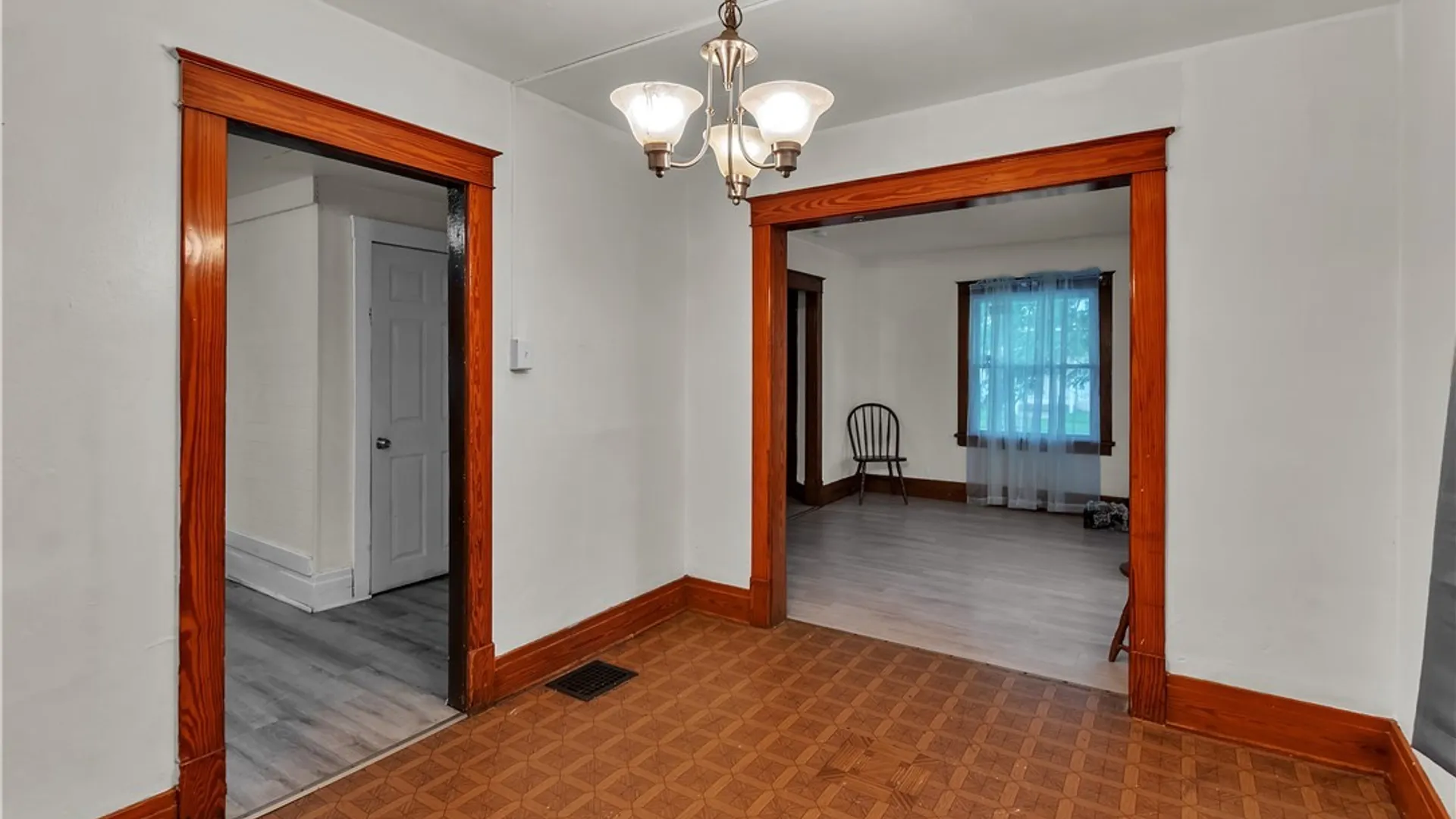 Property at 466 24th Street, Niagara Falls, NY 14303 14