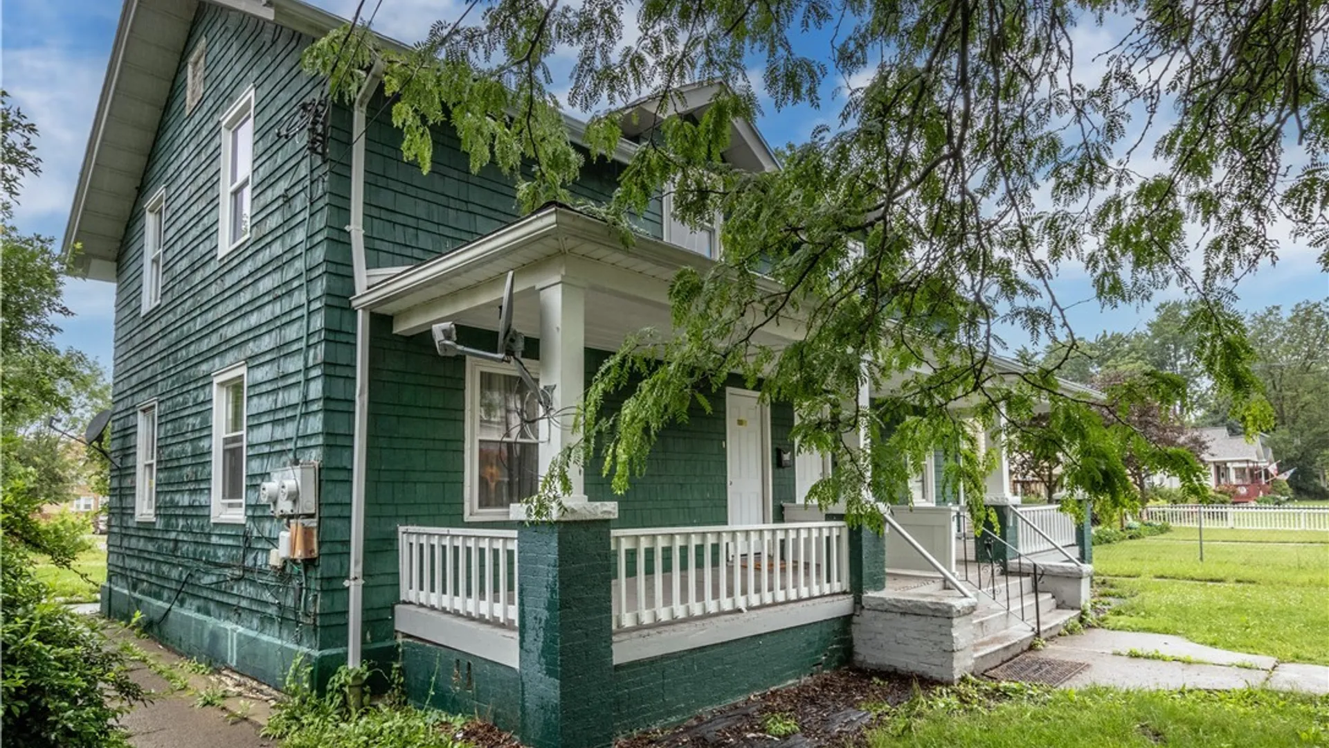 Property at 466 24th Street, Niagara Falls, NY 14303 2