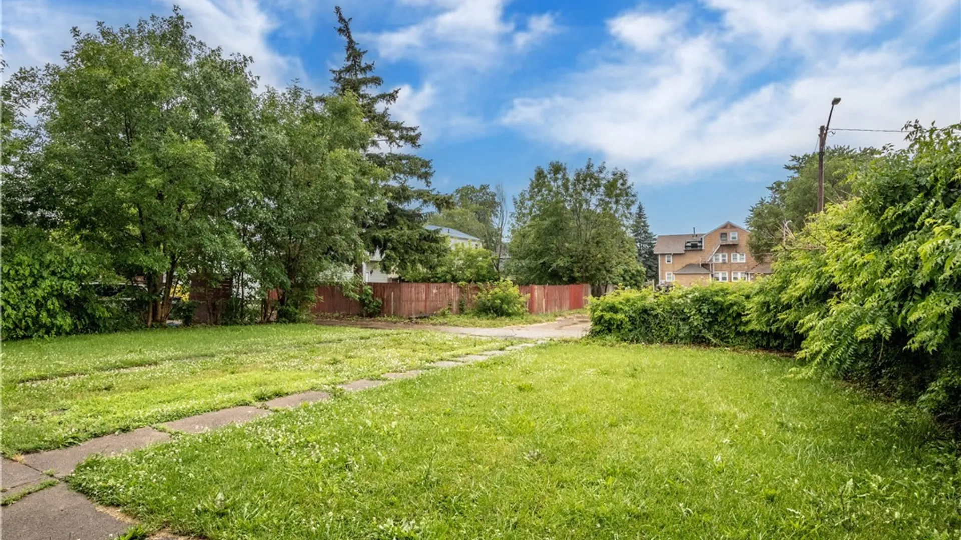 Property at 466 24th Street, Niagara Falls, NY 14303 7