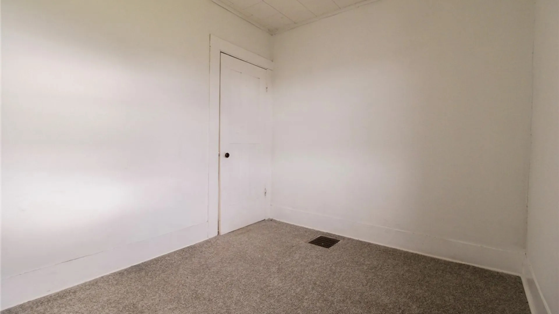 Property at 15634 Lakeshore Road, Kendall, NY 14477 23