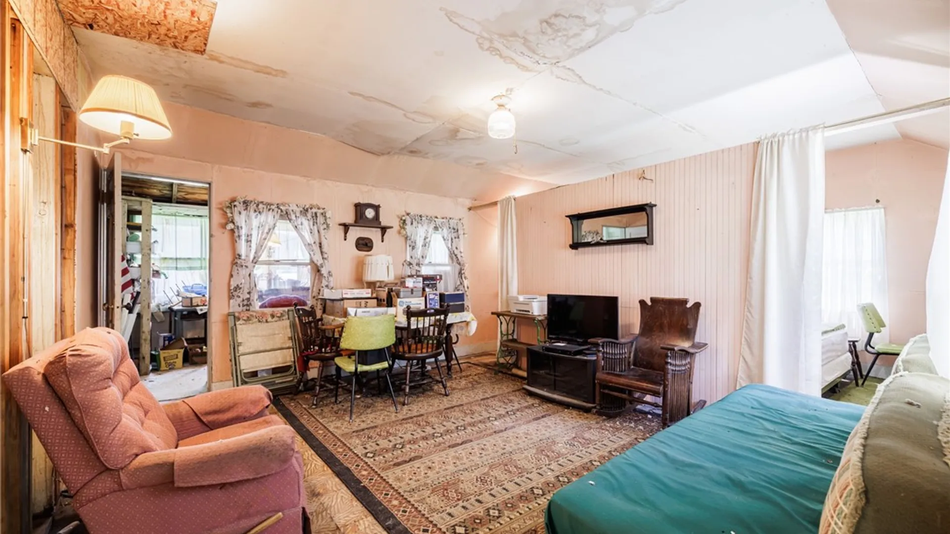Property at 6235 Southwest Shrs, Canadice, NY 14471 9
