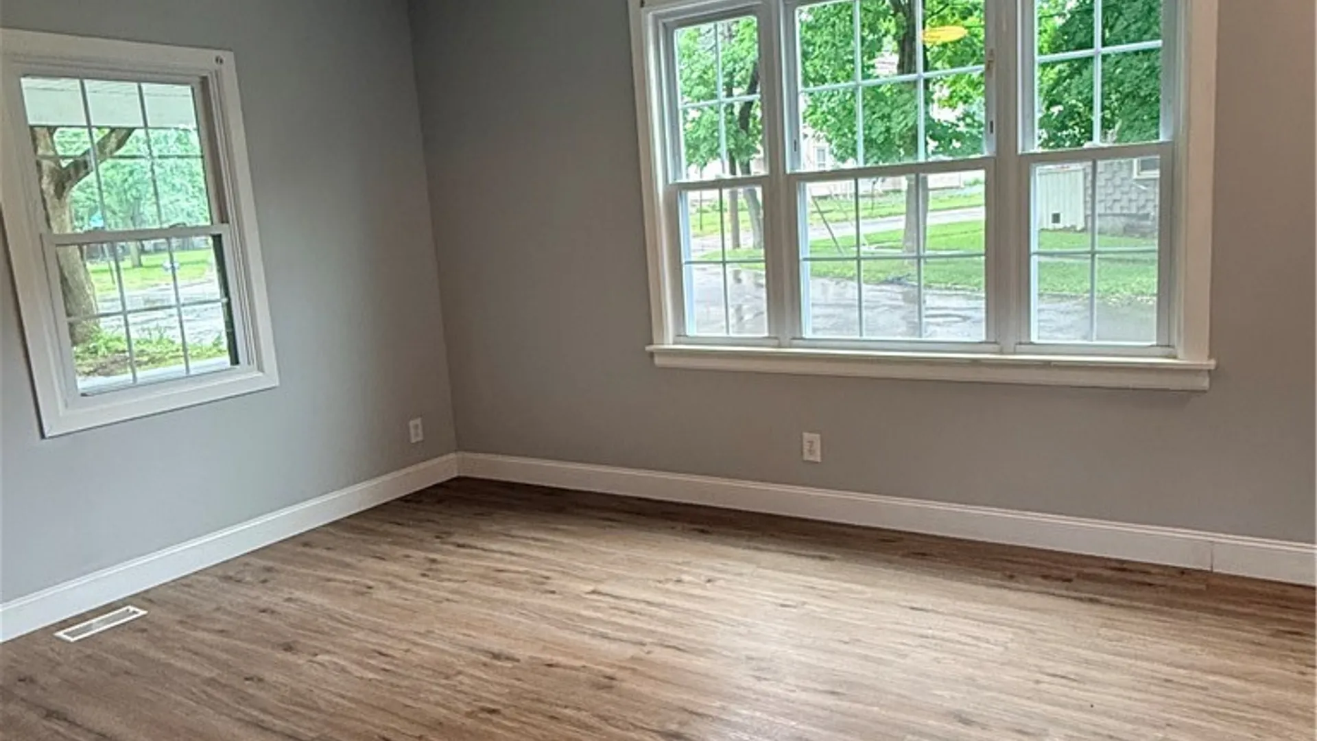 Property at 152 Canal Street, Lyons, NY 14489 4