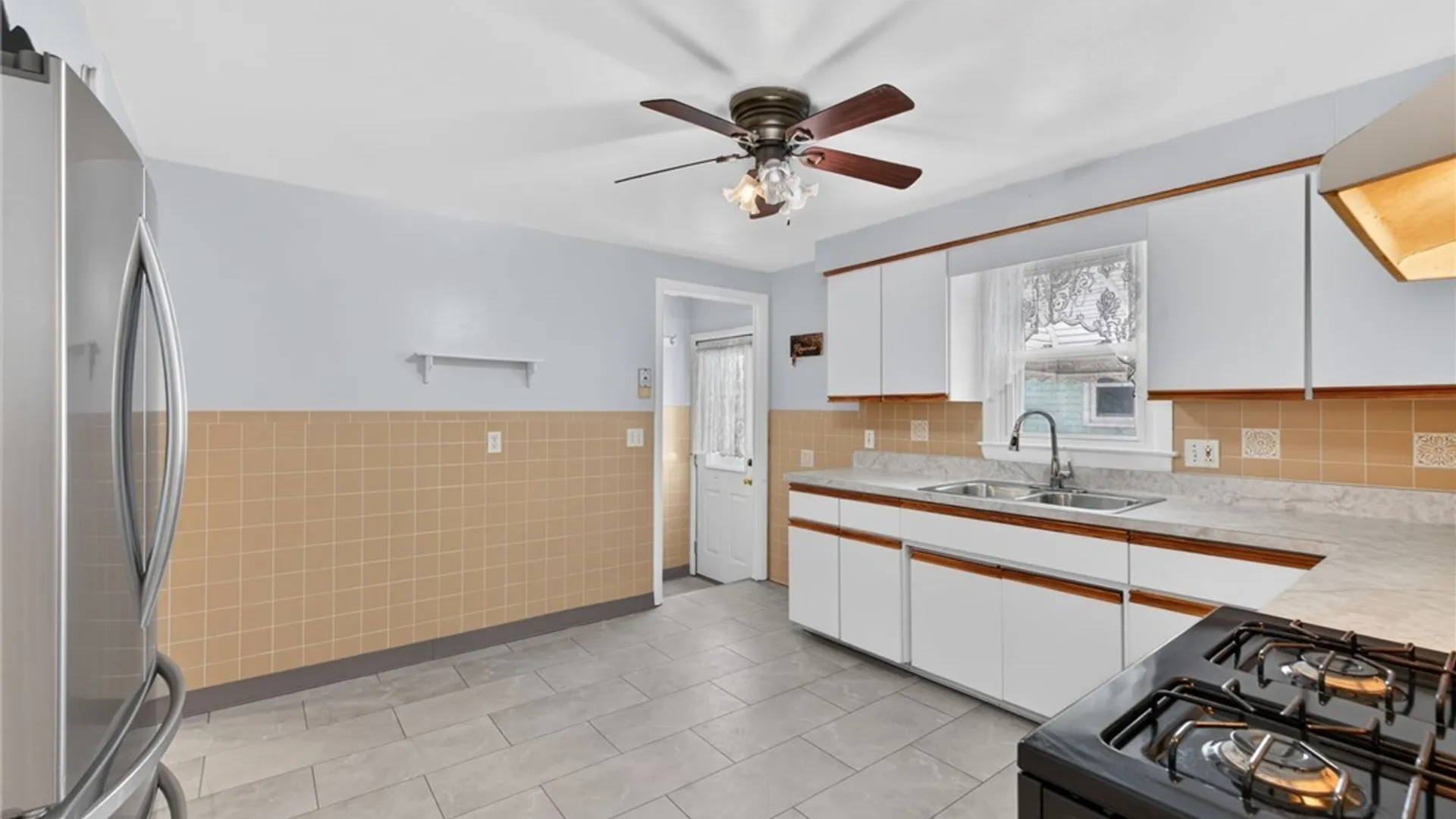Property at 246 Dupont Avenue, Tonawanda, NY 14150 18