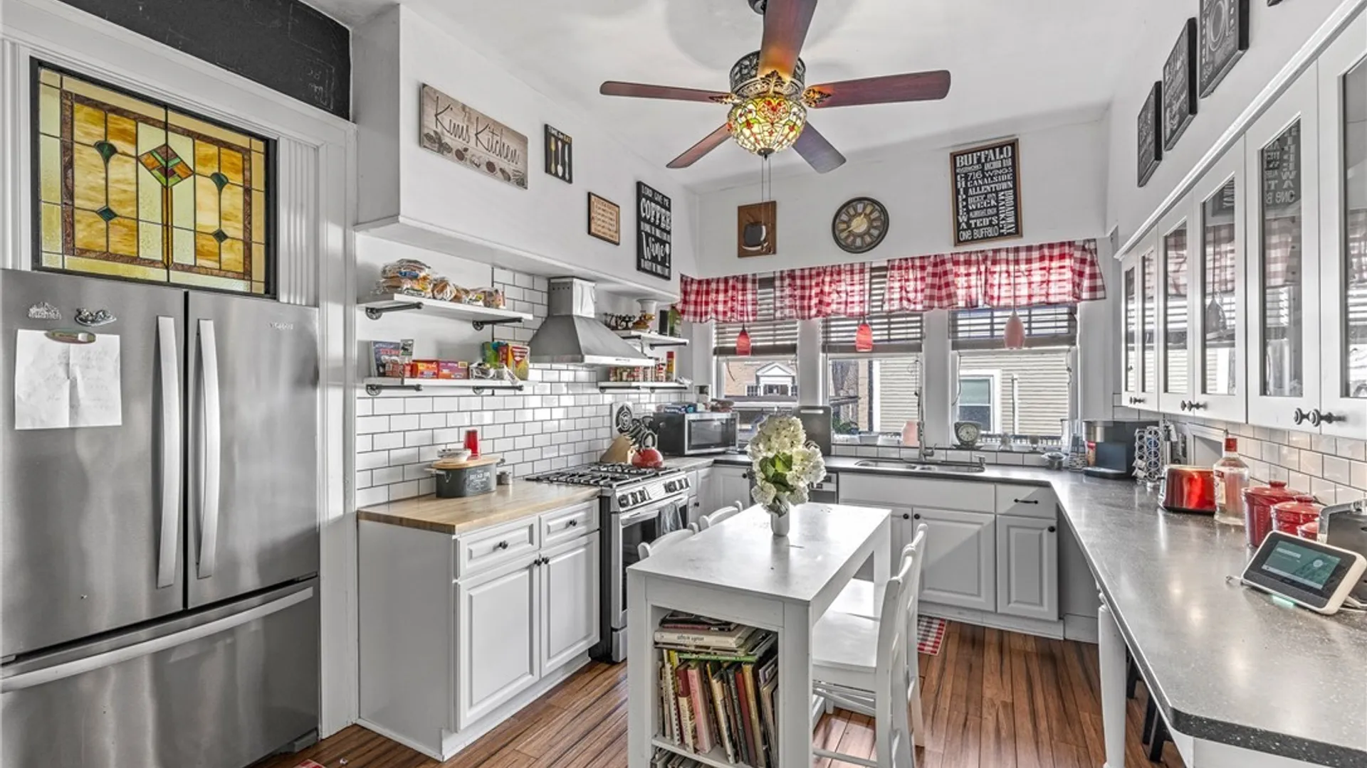 Property at 1 Hillcrest Street, Niagara Falls, NY 14303 14