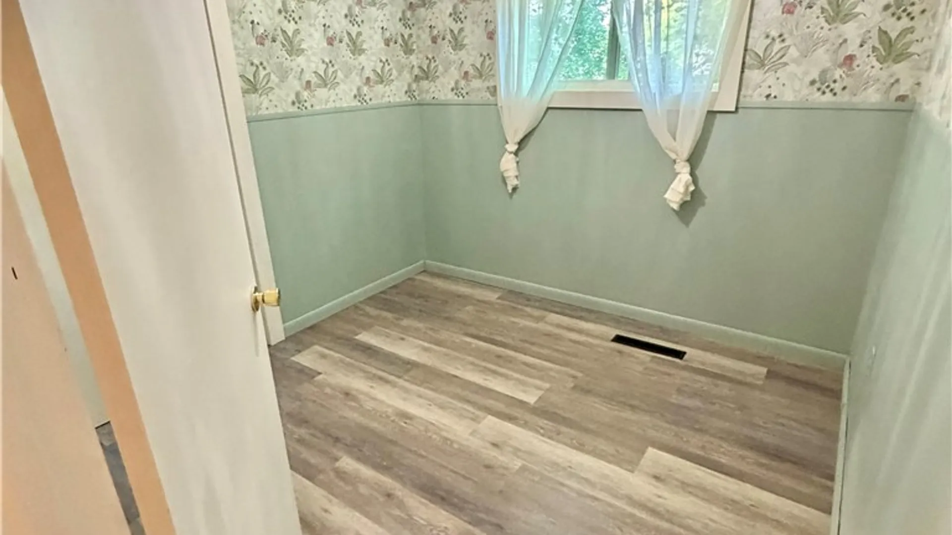 Property at 35 Eaton Avenue, Norwich, NY 13815 41