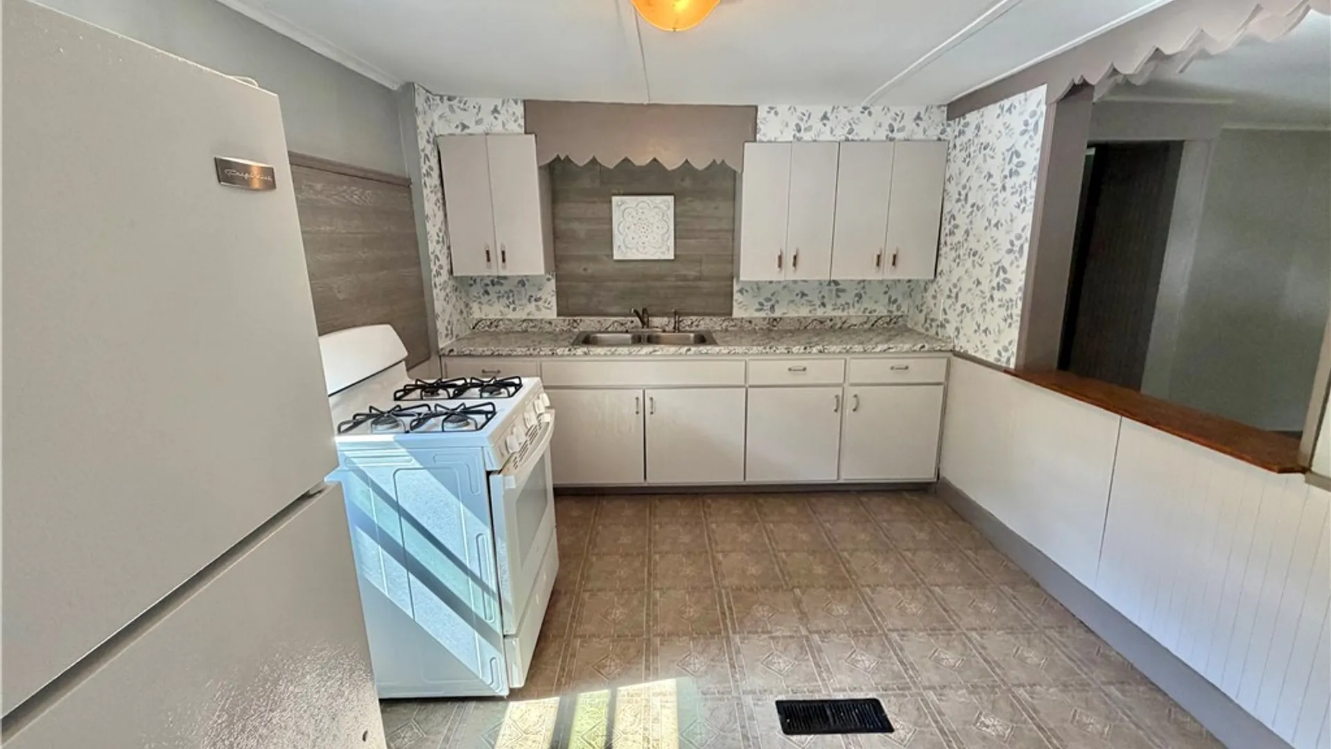 Property at 35 Eaton Avenue, Norwich, NY 13815 25