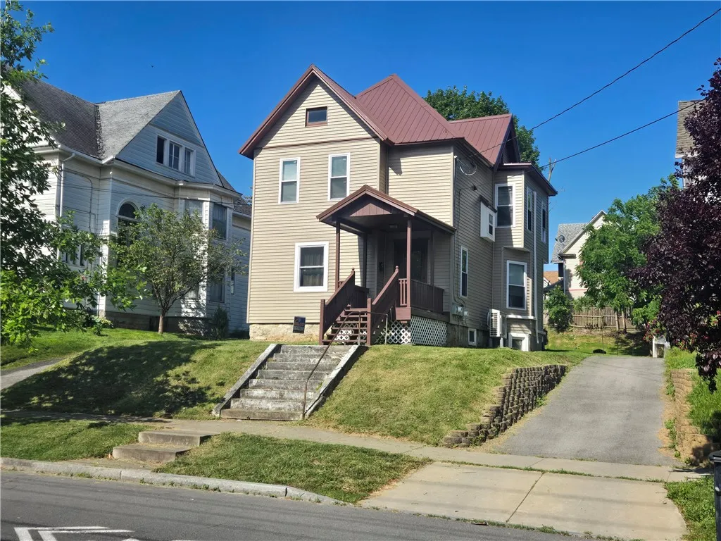 Property at 27 N Genesee Street, Geneva City, NY 14456