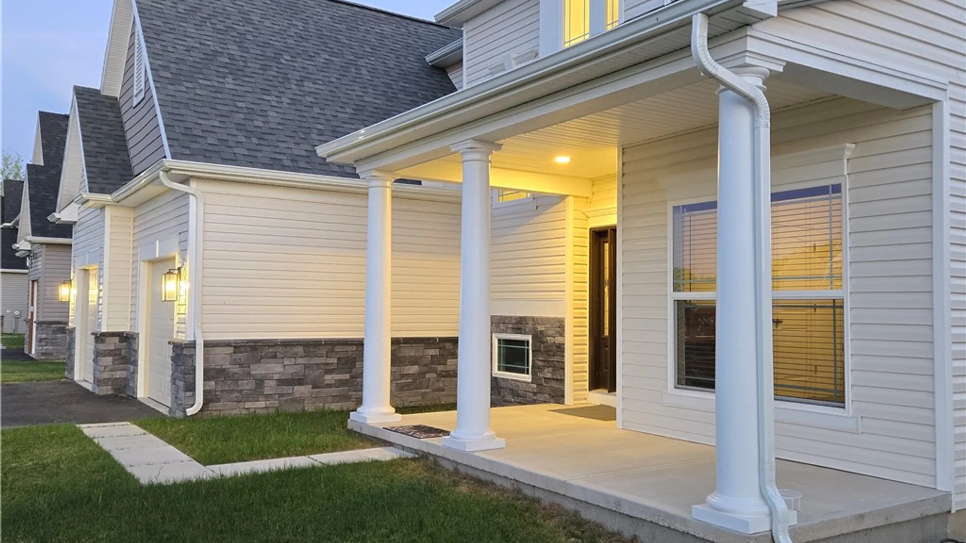 Property at 31 Kingsbarn Road, Henrietta, NY 14586 3