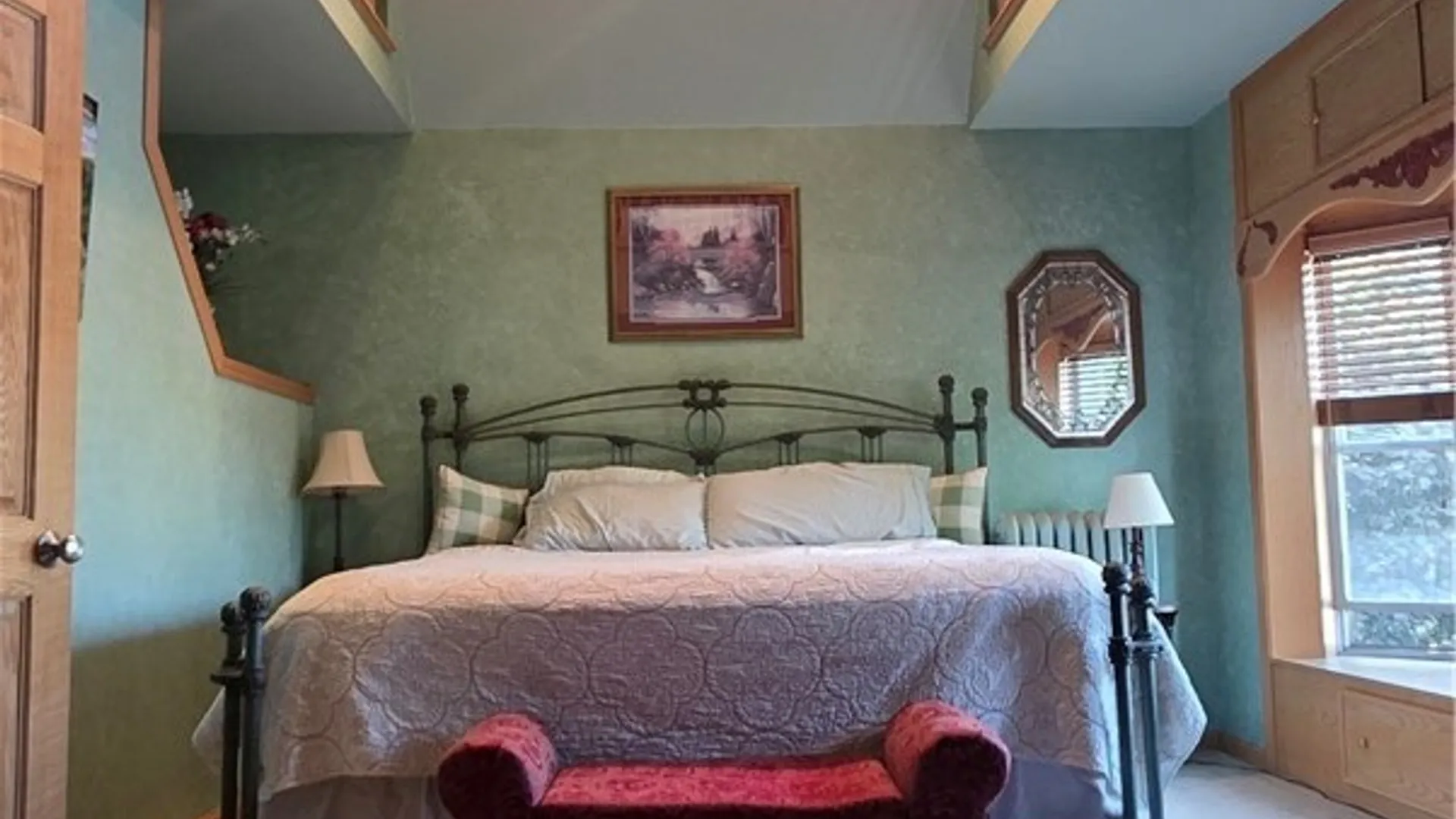Property at 12 Seneca Pksd, Buffalo, NY 14210 27