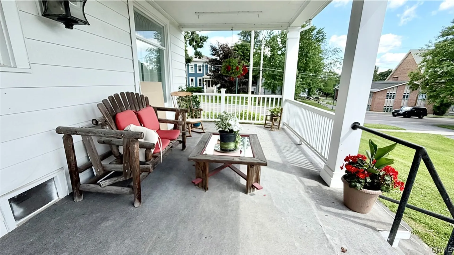 Property at 17 W Main St, Marcellus, NY 13108 3