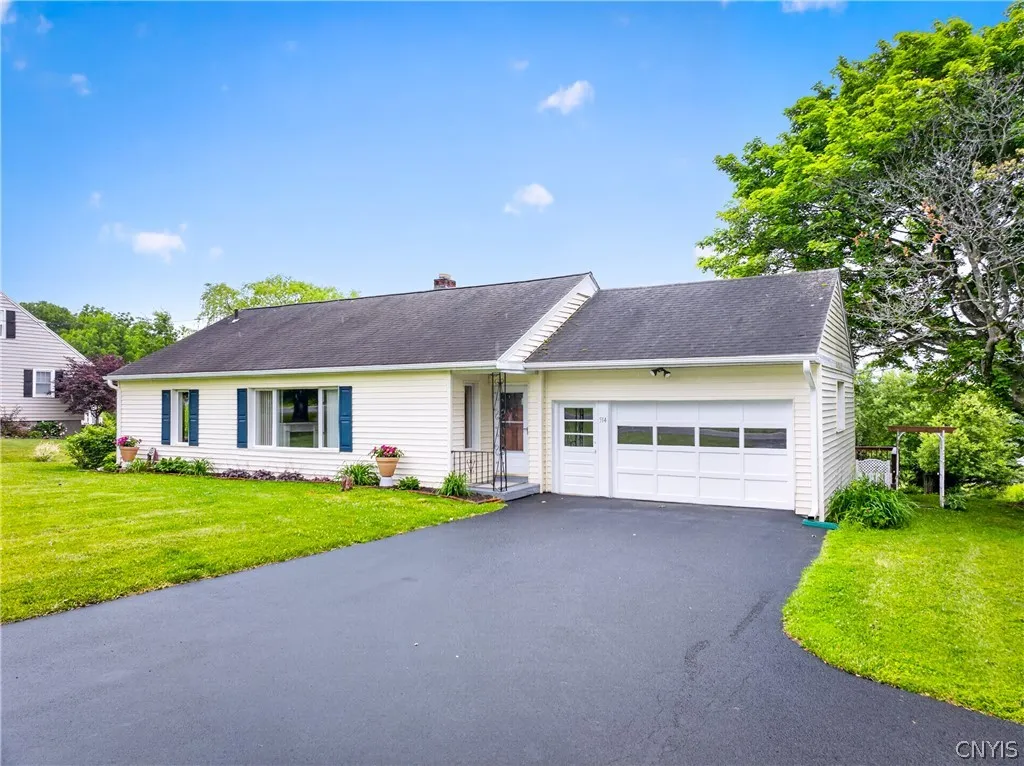 Property at 514 Higby Road, New Hartford, NY 13413