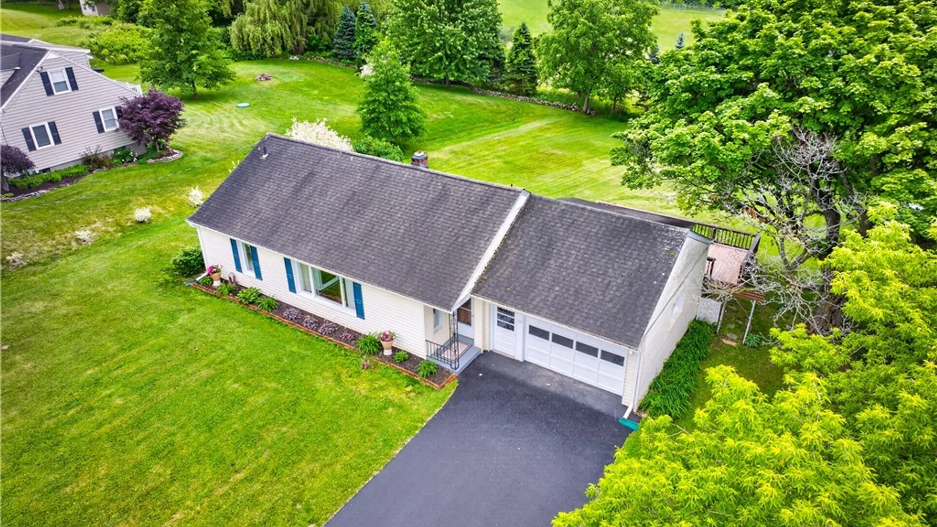 Property at 514 Higby Road, New Hartford, NY 13413 6