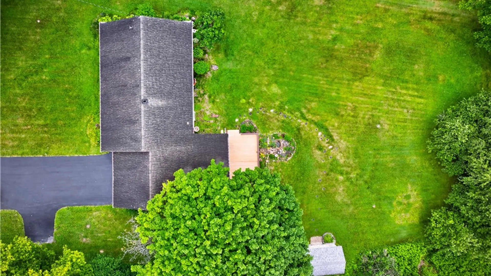 Property at 514 Higby Road, New Hartford, NY 13413 7