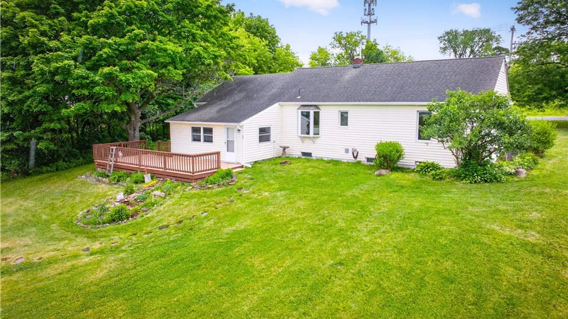 Property at 514 Higby Road, New Hartford, NY 13413 10