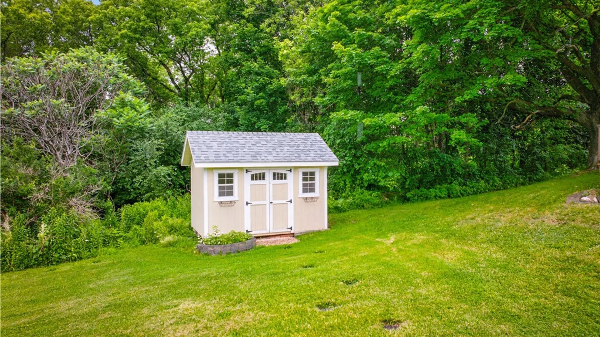 Property at 514 Higby Road, New Hartford, NY 13413 12