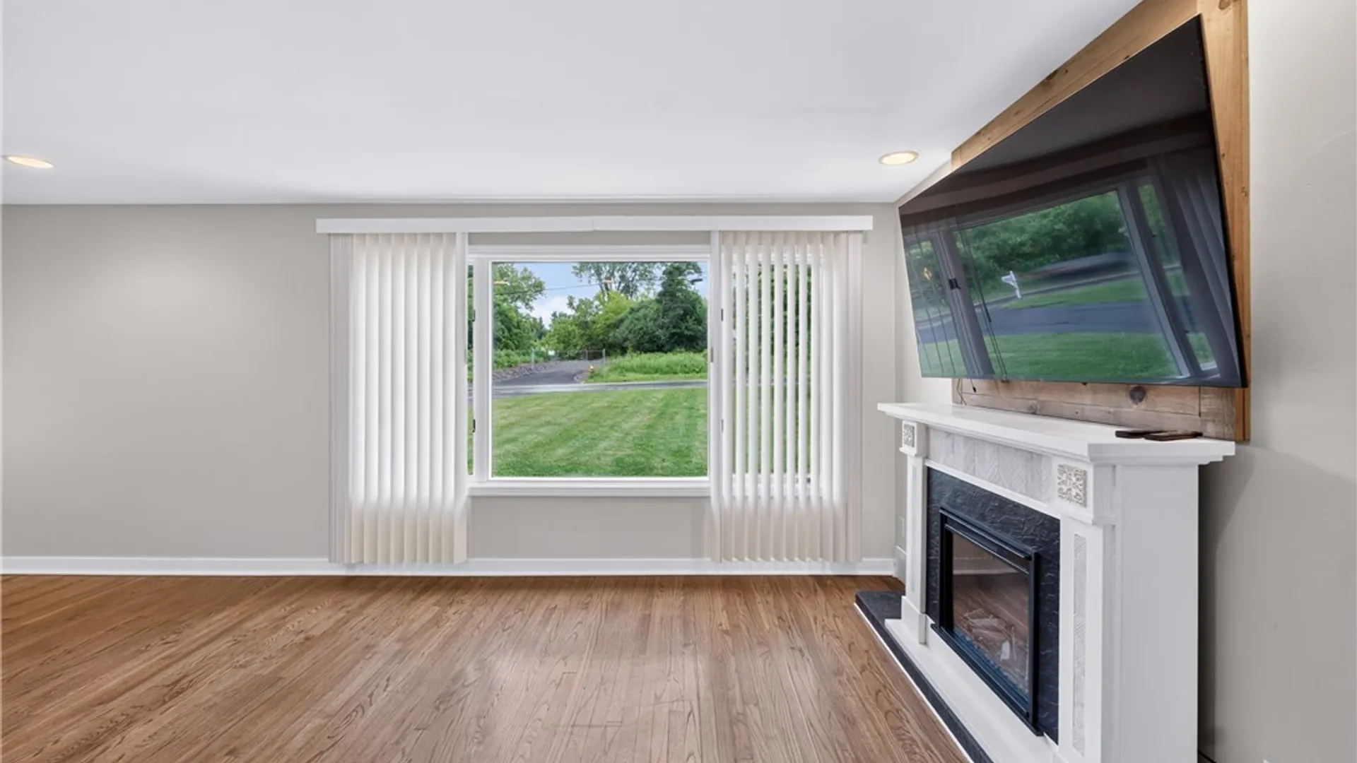Property at 514 Higby Road, New Hartford, NY 13413 35