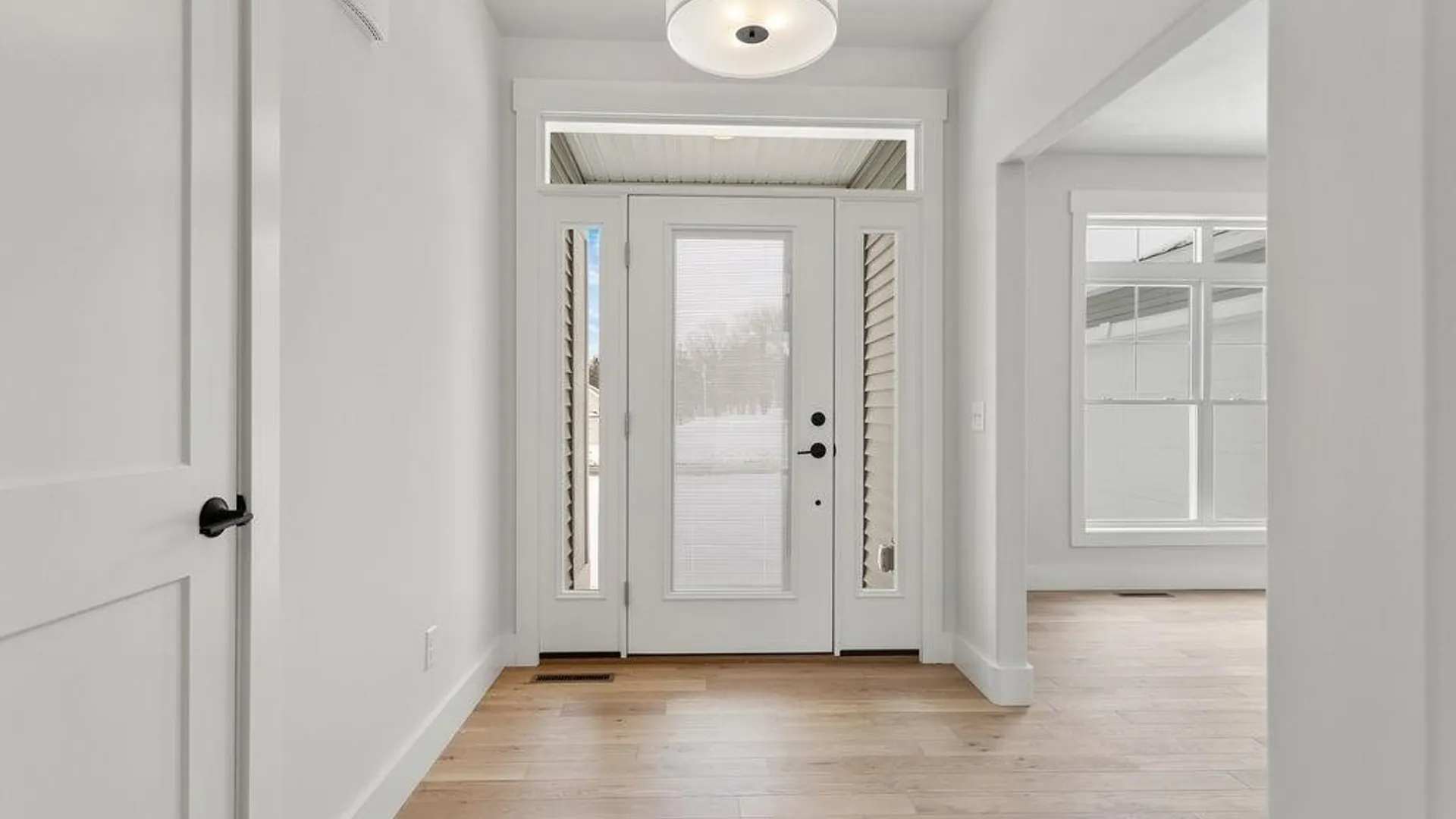 Property at 6237 Steinway Drive, DeWitt, NY 13078 5