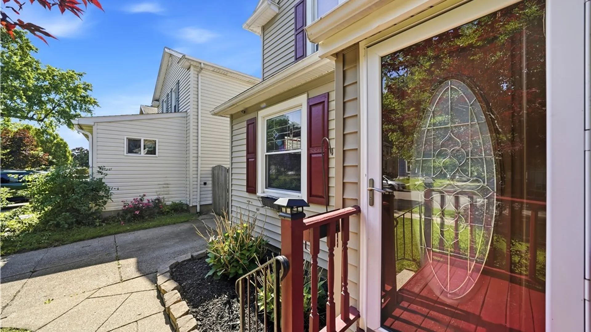Property at 80 Mayville Avenue, Tonawanda, NY 14217 3