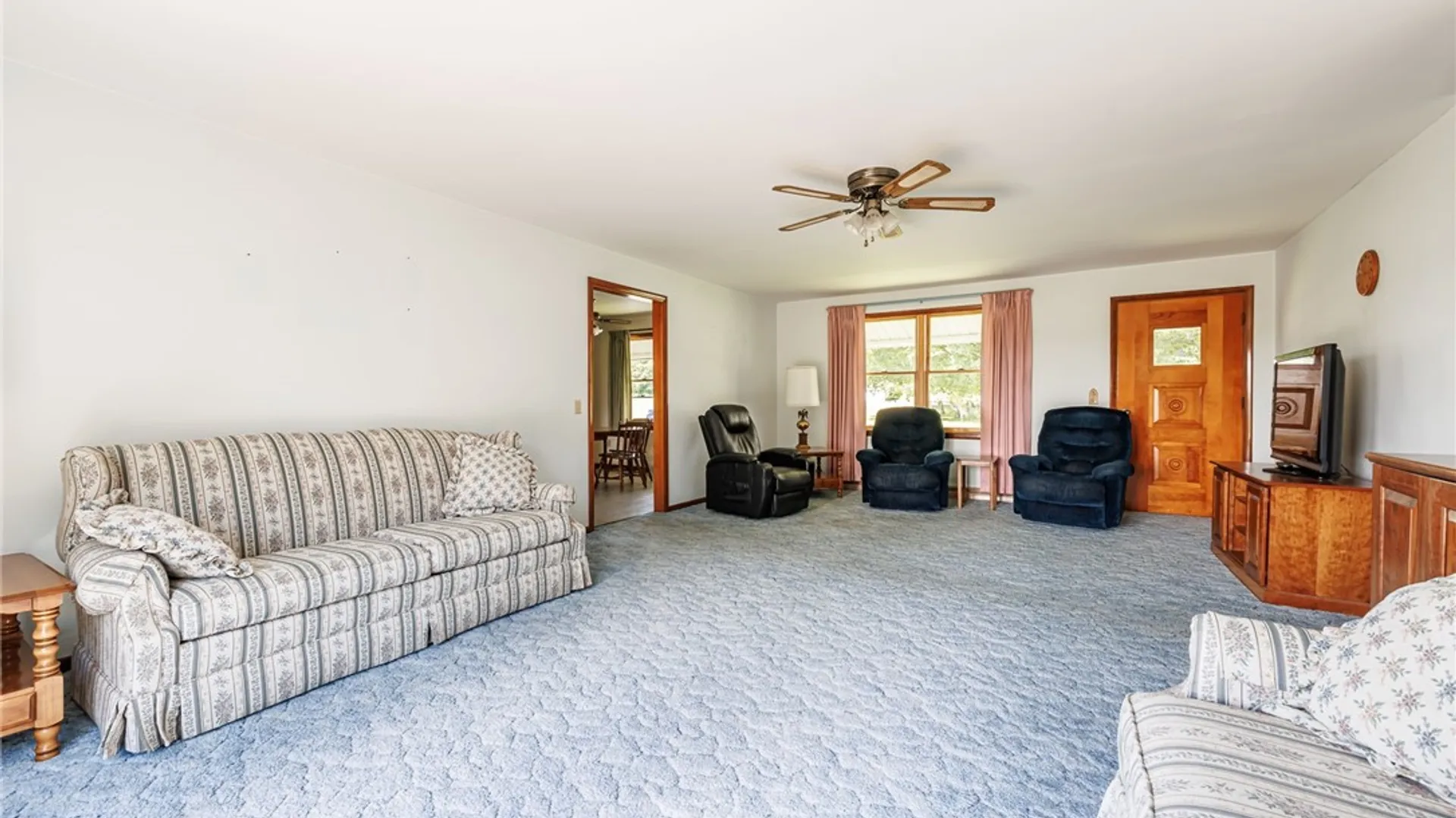 Property at 4151 Main Street, York, NY 14533 10