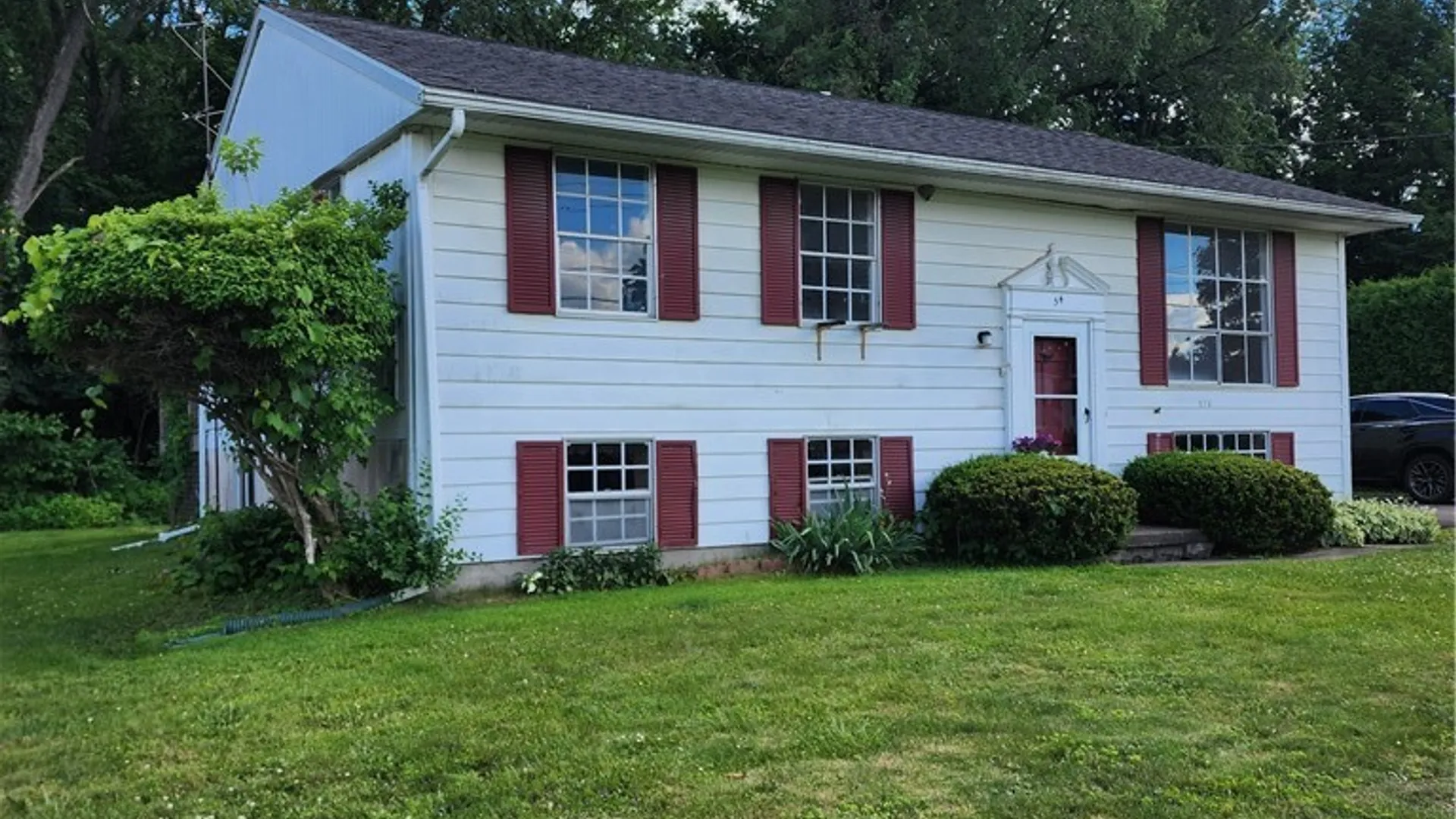 Property at 836 S Lamont Drive, Cortlandville, NY 13045 5