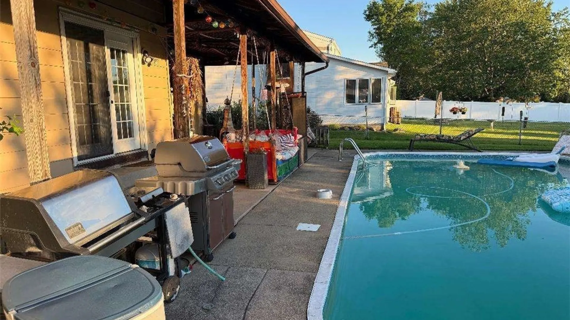 Property at 32 E Bihrwood Drive, West Seneca, NY 14224 12